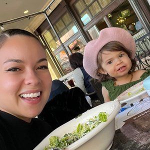 Meet your Posher, Elba